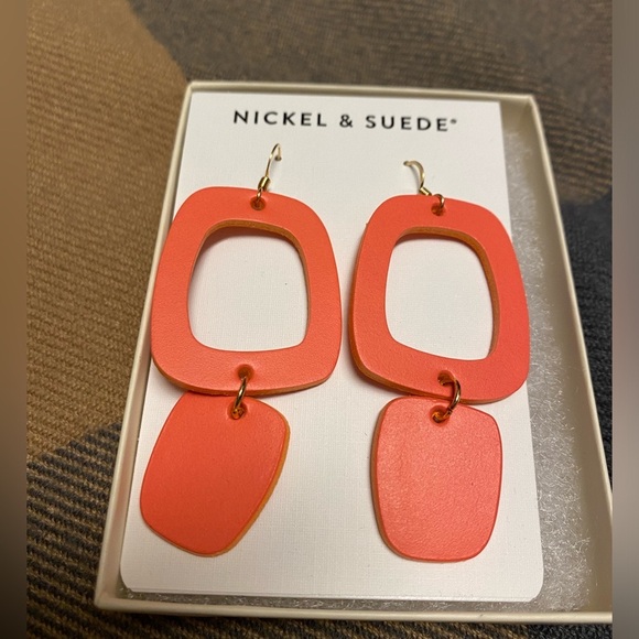Nickel and Suede Sunrise Maras Earrings - Picture 2 of 4